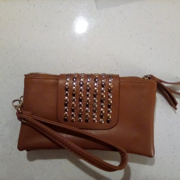 GUC Leather Studded Wristlet - Picture 3 of 16
